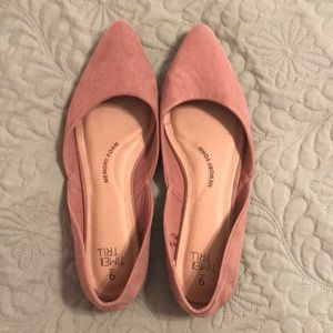 Dusty Rose pointed toe flats. Size 9. Only worn once.